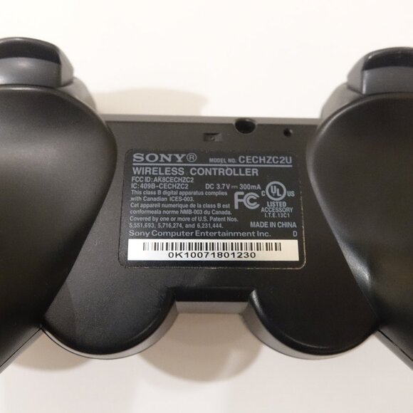 Sony PlayStation 3 PS3 Slim Console with 2 Controllers and 5 Games - Picture 5 of 10